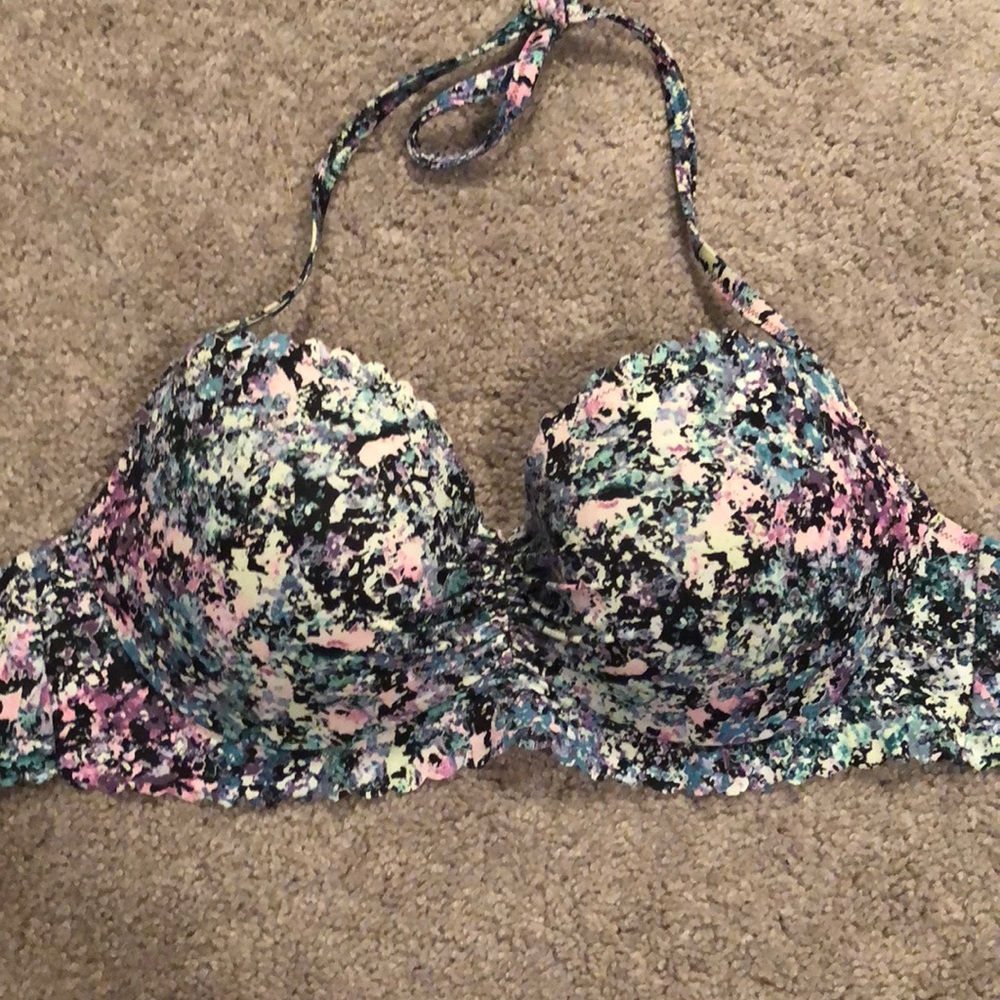 Victoria’s Secret bathing suit top